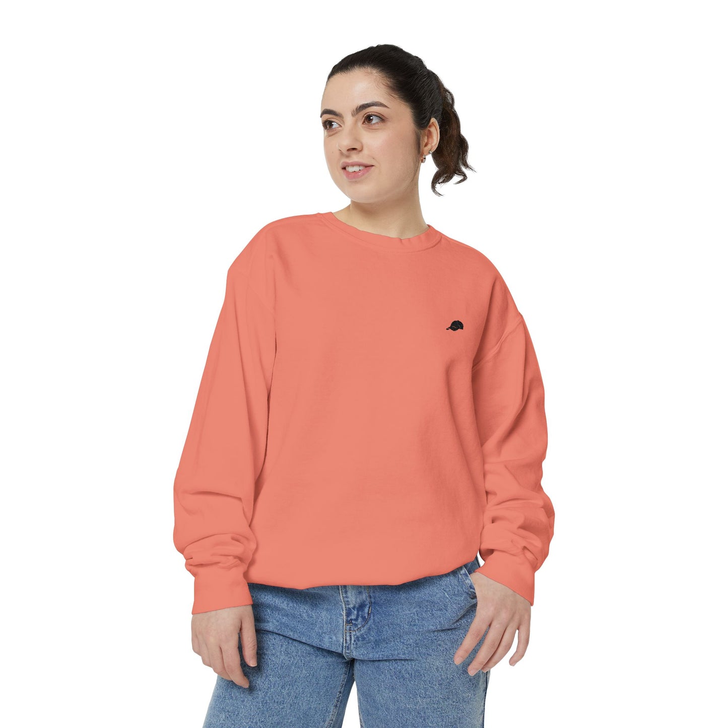 Cozy Unisex Sweatshirt, Garment-Dyed Comforter for Everyday Wear, Perfect Gift for Friends, Casual Style for All Seasons, Trendy [...]