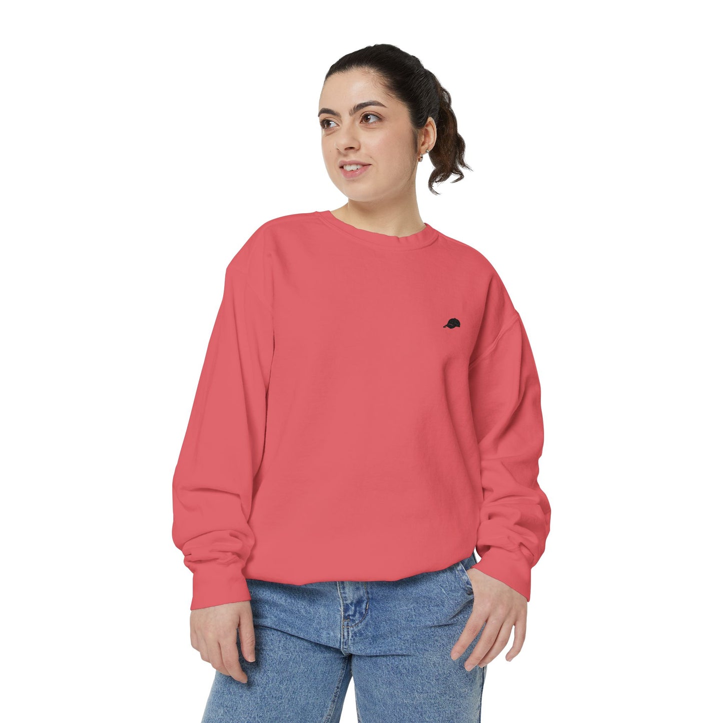 Cozy Unisex Sweatshirt, Garment-Dyed Comforter for Everyday Wear, Perfect Gift for Friends, Casual Style for All Seasons, Trendy [...]